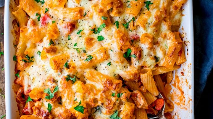 Image for Cheesy Pasta Bake With Chicken And Bacon